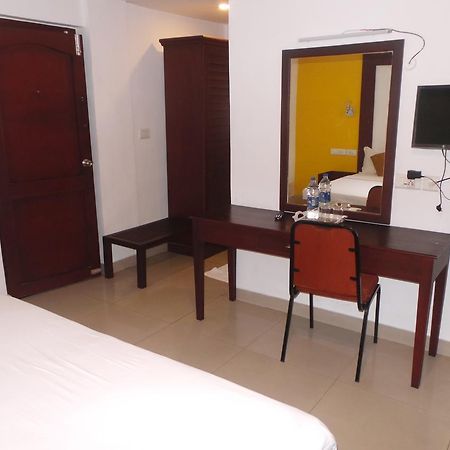Hotel Wayanad Regency Kedavūr Kültér fotó